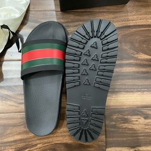 Gucci slides